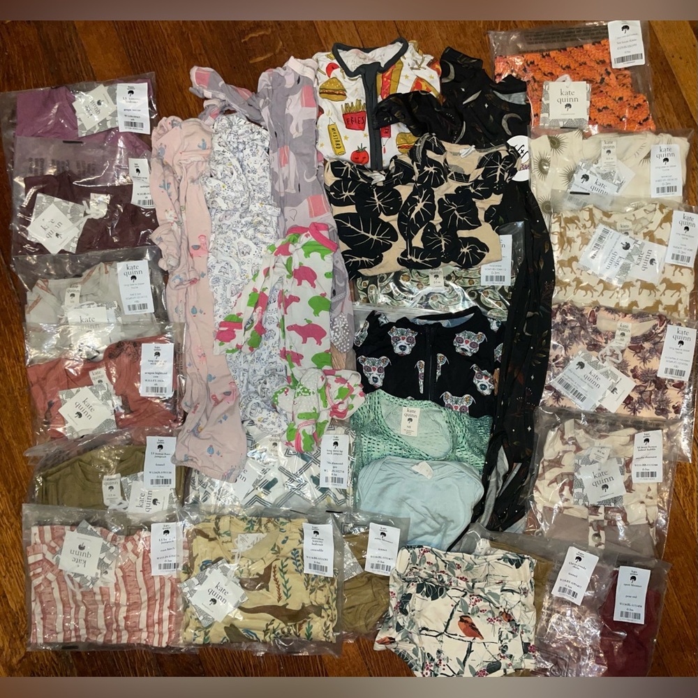 24 pc BAMBOO ONLY gender neutral + girl NB + 0- 3 month newborn bundle clothes